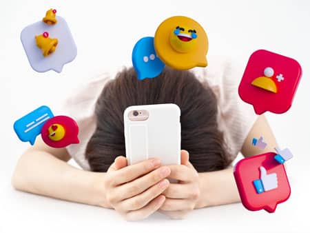 Woman overwhelmed by Social Media Management